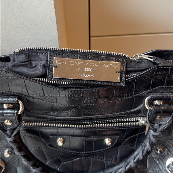 Balenciaga First Croc-Embossed Handbag - Picture 13 of 16